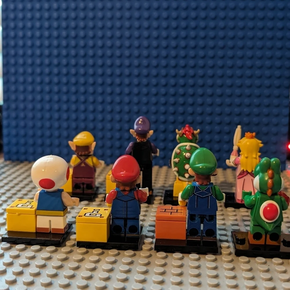 8 Minifigures - Super Mario Brothers Brick Minifigure Toy Building Action Figure